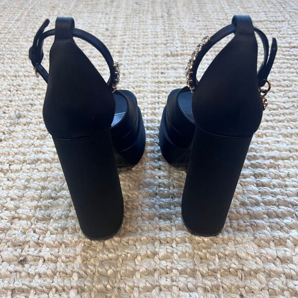 VERSACE Satin Platform Pumps Sz 37 - Picture 4 of 12